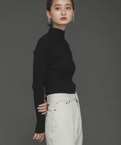 SENSE OF PLACE by URBAN RESEARCH（センスオブプレイスバイアーバンリサーチ）の「ストレッチリブハイネックセーター（ニット/セーター・レディース・オレンジ/アイボリー/ブラック・ONE）」の9枚目の写真