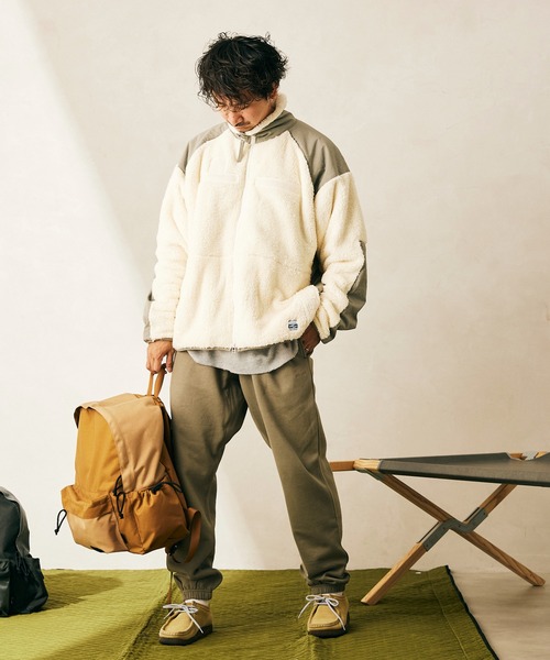 ARMY TWILL(アーミーツイル)の「【ARMY TWILL/アーミーツイル】別注 ボアフリースジャケット(ブルゾン・メンズ・ブラック/カーキ/ナチュラル・M/L)」の21枚目の写真