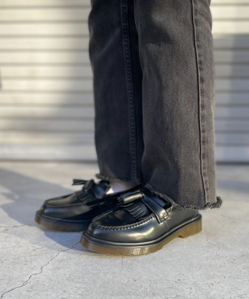 Dr. Martens（ドクターマーチン）の「【Dr.Martens】 ドクターマーチン タッセル ローファー 「ADRIAN Tassel Loafer」メンズ レディース（ローファー・メンズ・ブラック/チェリーレッド・4/6/8/9/3/5/7）」の14枚目の写真