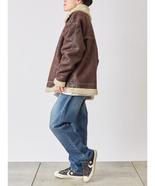 COLONY 2139（コロニートゥーワンスリーナイン）の「フェイクムートンB-3ブルゾン（ムートンコート・メンズ・ブラック×ブラック/ブラック×ベージュ/ブラウン・SMALL/MEDIUM/LARGE/X-LARGE）」の16枚目の写真