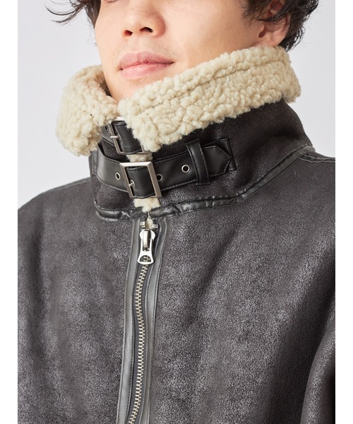 COLONY 2139（コロニートゥーワンスリーナイン）の「フェイクムートンB-3ブルゾン（ムートンコート・メンズ・ブラック×ブラック/ブラック×ベージュ/ブラウン・SMALL/MEDIUM/LARGE/X-LARGE）」の7枚目の写真