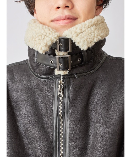 COLONY 2139（コロニートゥーワンスリーナイン）の「フェイクムートンB-3ブルゾン（ムートンコート・メンズ・ブラック×ブラック/ブラック×ベージュ/ブラウン・SMALL/MEDIUM/LARGE/X-LARGE）」の15枚目の写真