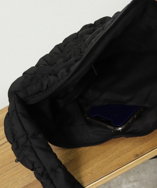 salle de bal POUR TOUS（サルデバルプールトゥス）の「【 ZOZO限定 】 キルティング ショルダーバッグ 621-6181 2　SDI（ショルダーバッグ・レディース・ブラック・FREE）」の7枚目の写真