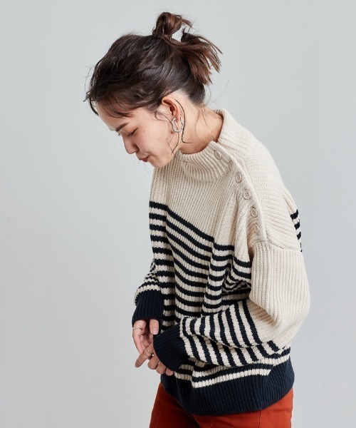 cepo（セポ）の「モックネック カタボタンニット　柄アソート（ニット/セーター・レディース・ブラック/グレー/オフホワイト/イエロー・M）」の2枚目の写真