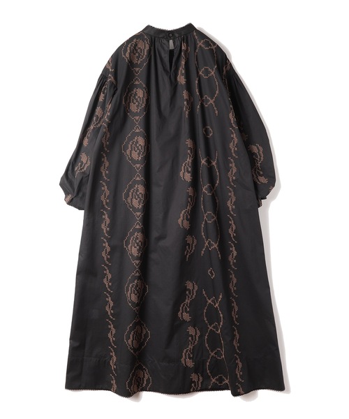 mudoca(ムドカ)の「ワンピース -とくべつな場所-(ワンピース・レディース・ベージュ/スミクロ・FREE)」の4枚目の写真