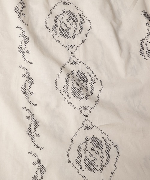 mudoca(ムドカ)の「ワンピース -とくべつな場所-(ワンピース・レディース・ベージュ/スミクロ・FREE)」の8枚目の写真