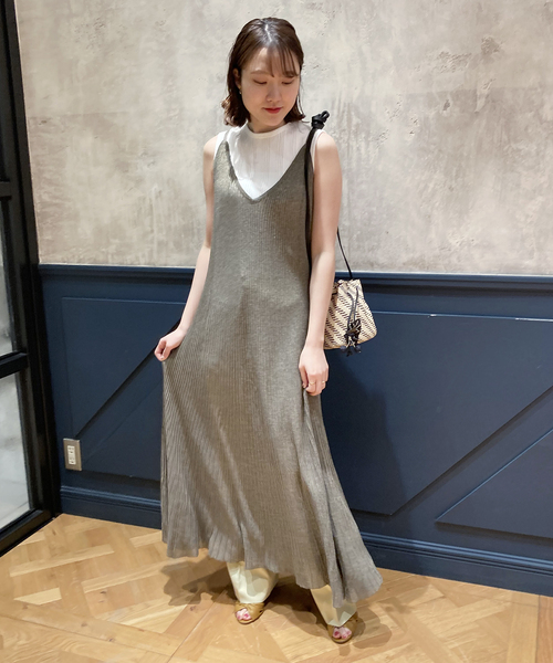 専用 iena la boucle ラッフルヘムチュニックキャミワンピース iena la boucle ラッフルヘムチュニックキャミワンピース