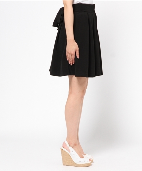 WEGO（ウィゴー）の「WEGO/バックリボンフレアスカート（スカート・レディース・オフホワイト/ブラック/レッド・FREE）」の18枚目の写真