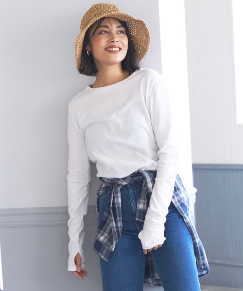 coca(coca)(コカ)の「やわらか指穴カットソー(Tシャツ/カットソー・レディース・ホワイト/ブラック/グレー・M/L)」の1枚目の写真