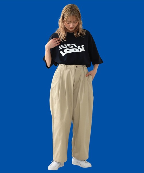 YUYA × BeAMS DOT(ユウヤバイビームスドット)の「YUYA × BeAMS DOT / 2タック ルーズ テーパード パンツ(チノパンツ・メンズ・オリーブ/ホワイト/ベージュ/チャコールグレー/ダークブラウン/ベージュ系その他・LARGE/MEDIUM)」の11枚目の写真