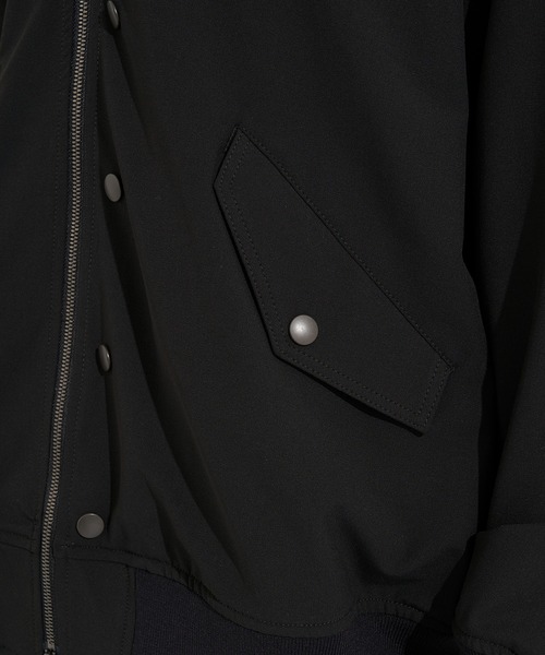 SHAREEF（シャリーフ）の「STUDIOUS別注 BLOUSON（ブルゾン・メンズ・ホワイト/ブラック/グリーン・1/2）」の14枚目の写真
