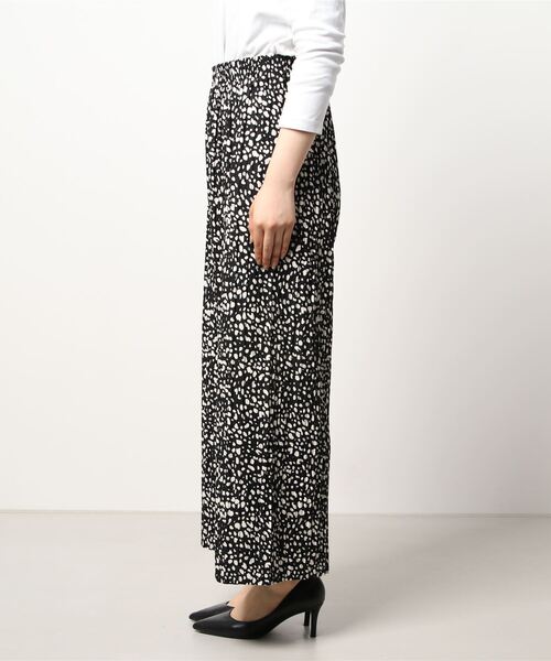 DAIS-Y（デイジー）の「セルフカット可能！裏起毛ダルメシアン柄プリーツパンツ（その他パンツ・レディース・ブラック/ホワイト・FREE）」の7枚目の写真
