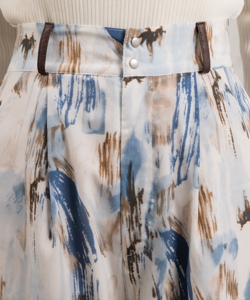 Ezick（エジック）の「【&g’aime】アートプリントワイドパンツ（その他パンツ・レディース・チャコールグレー/ブルー・FREE）」の4枚目の写真