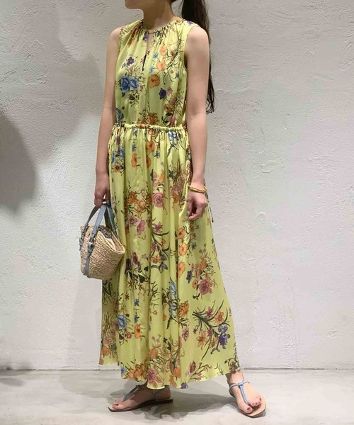 セール Estnation ボタニカルサテンリゾートワンピース 21 109 11 をセール価格で購入できます Estnation Estnation エストネーション のファッション ワンピース ボタニカルサテンリゾート ワンピース ワンピース Estnation エストネーション の