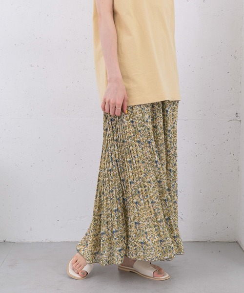 KBF(ケイビーエフ)の「プリーツmixスカート(スカート・レディース・ブラック/アイボリー/グリーン系その他/イエロー系その他・ONE)」の19枚目の写真