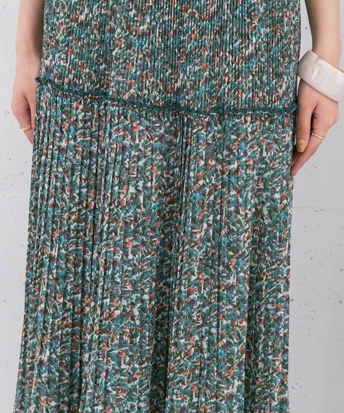 KBF(ケイビーエフ)の「プリーツmixスカート(スカート・レディース・ブラック/アイボリー/グリーン系その他/イエロー系その他・ONE)」の10枚目の写真