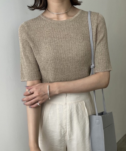 Amiur（エミレ）の「lame rib knit tops（ニット/セーター・レディース・ベージュ/グリーン/ラベンダー・FREE）」の2枚目の写真
