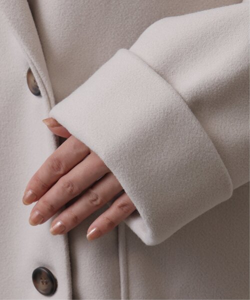 frames RAY CASSIN（フレームスレイカズン）の「ニットモッサライト ダブルテイラーミドルジャケット（テーラードジャケット・レディース・ブルー/ブラウン/キナリ・FREE）」の9枚目の写真