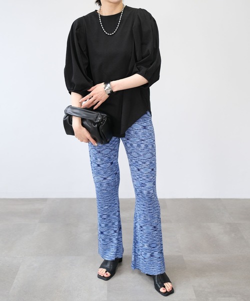 ＡＮＤＪ（アンドジェイ）の「段染めミックスカラーバックスリットフレアパンツ（その他パンツ・レディース・グリーン/ブラウン/ブルー・M）」の4枚目の写真