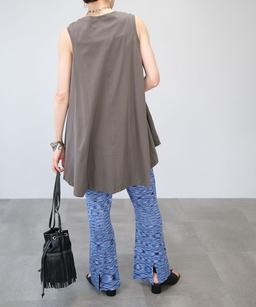 ＡＮＤＪ（アンドジェイ）の「段染めミックスカラーバックスリットフレアパンツ（その他パンツ・レディース・グリーン/ブラウン/ブルー・M）」の11枚目の写真