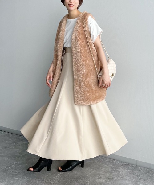 mysty woman（ミスティウーマン）の「ボアベスト×ブルゾン2P 156689（ブルゾン・レディース・ブラック/カーキ/アイボリー・FREE）」の13枚目の写真