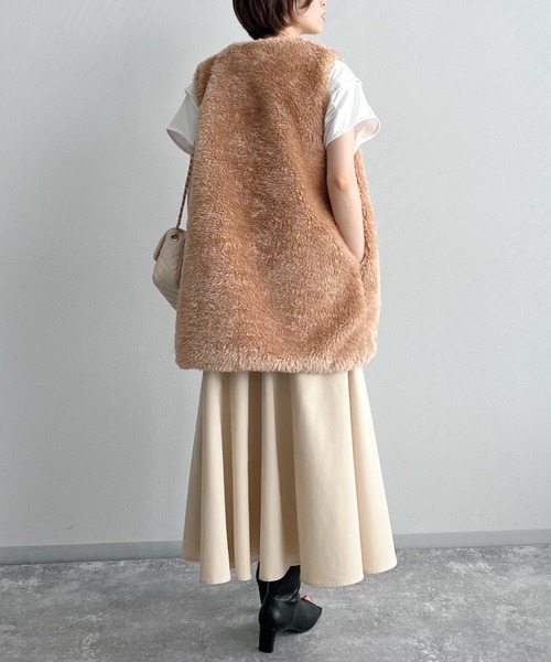 mysty woman（ミスティウーマン）の「ボアベスト×ブルゾン2P 156689（ブルゾン・レディース・ブラック/カーキ/アイボリー・FREE）」の14枚目の写真