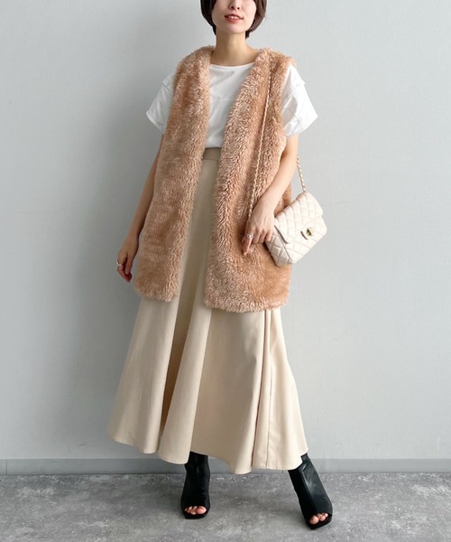 mysty woman（ミスティウーマン）の「ボアベスト×ブルゾン2P 156689（ブルゾン・レディース・ブラック/カーキ/アイボリー・FREE）」の15枚目の写真