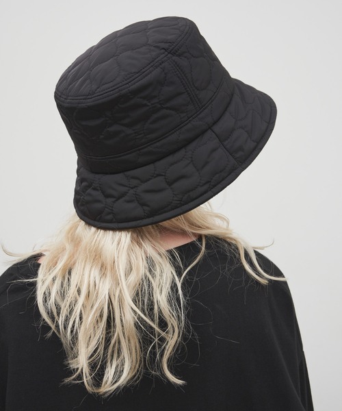 AIVER(アイバー)の「AIVER ナイロンキルティングバケットハット(ハット・メンズ・ネイビー/チャコールグレー/ブラック・FREE)」の5枚目の写真