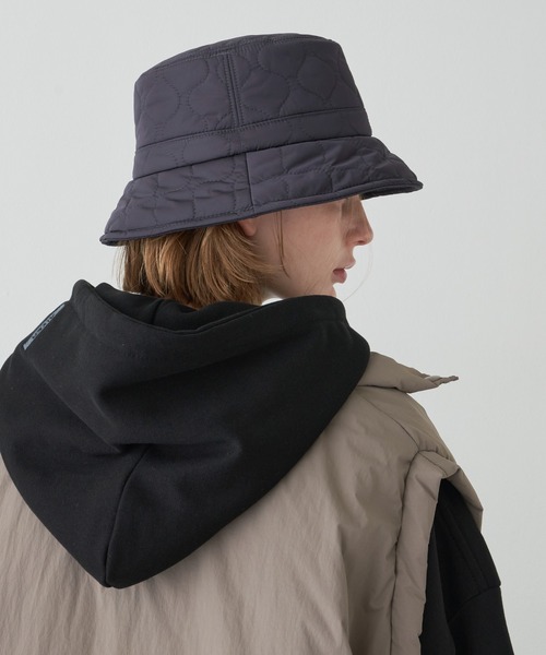 AIVER(アイバー)の「AIVER ナイロンキルティングバケットハット(ハット・メンズ・ネイビー/チャコールグレー/ブラック・FREE)」の12枚目の写真
