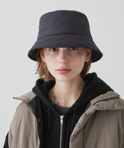 AIVER(アイバー)の「AIVER ナイロンキルティングバケットハット(ハット・メンズ・ネイビー/チャコールグレー/ブラック・FREE)」の9枚目の写真