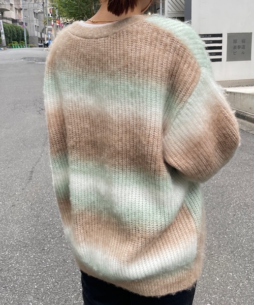 DISCOAT(ディスコート)の「【WEB限定】グラデーションブラッシングカーディガン(カーディガン/ボレロ・レディース・パープル/サックスブルー/オレンジ/ミント・FREE)」の19枚目の写真