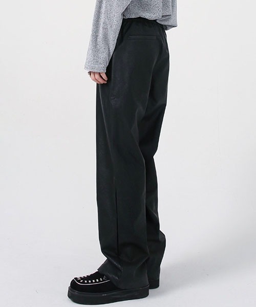 WESTBOY(ウエストボーイ)の「シンセティックレザーストレートパンツWO22W2PT06【WB ORIGINALS】(その他パンツ・メンズ・ブラック・M/XL/L)」の4枚目の写真