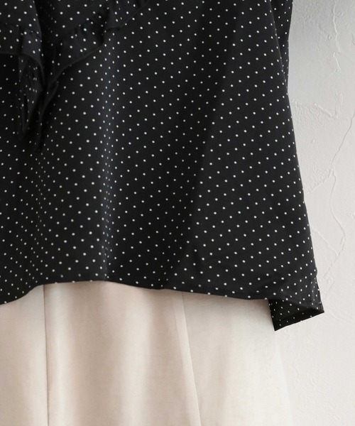 mysty woman（ミスティウーマン）の「フリルカラーアソートブラウス 171643（シャツ/ブラウス・レディース・オフホワイト/ブラック系その他/ブルー・FREE）」の11枚目の写真