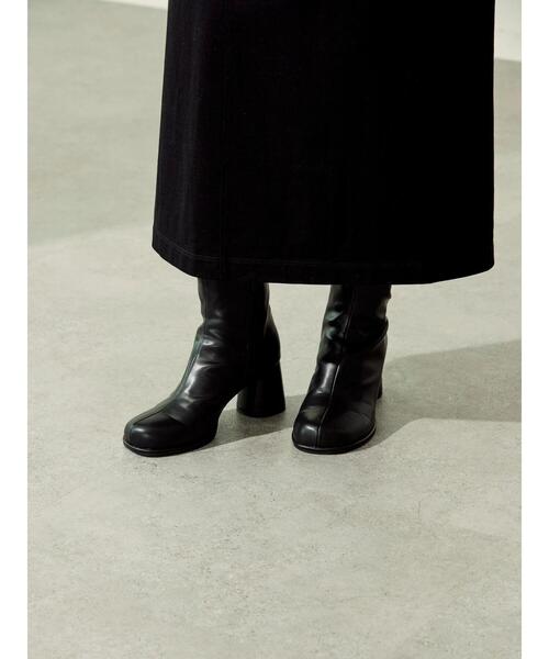 AMERICAN HOLIC（アメリカンホリック）の「オブリークショートブーツ（ブーツ・レディース・ブラック/アイボリー・S/M/L）」の11枚目の写真