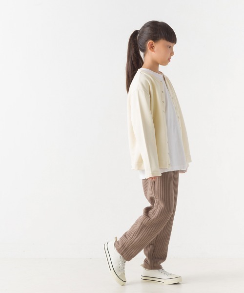 OMNES(オムネス)の「キッズラインキルトパンツ(その他パンツ・キッズ・ライトカーキ/モカ/ピンクベージュ/ブラック・100/110/120/130/140)」の13枚目の写真