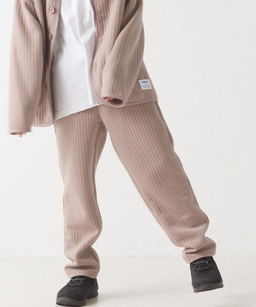 OMNES(オムネス)の「キッズラインキルトパンツ(その他パンツ・キッズ・ライトカーキ/モカ/ピンクベージュ/ブラック・100/110/120/130/140)」の19枚目の写真
