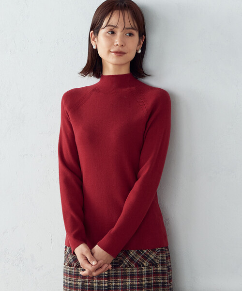 COMME CA ISM（コムサイズム）の「ハイネックニット（ニット/セーター・レディース・ブラック/アイボリー/レッド/ベージュ・MEDIUM/LARGE）」の4枚目の写真