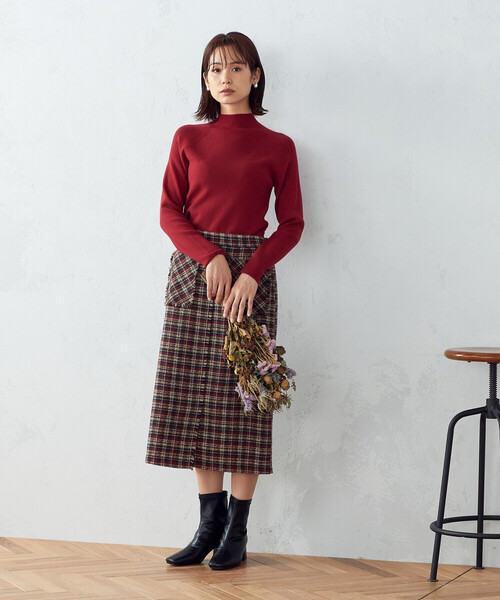 COMME CA ISM（コムサイズム）の「ハイネックニット（ニット/セーター・レディース・ブラック/アイボリー/レッド/ベージュ・MEDIUM/LARGE）」の14枚目の写真