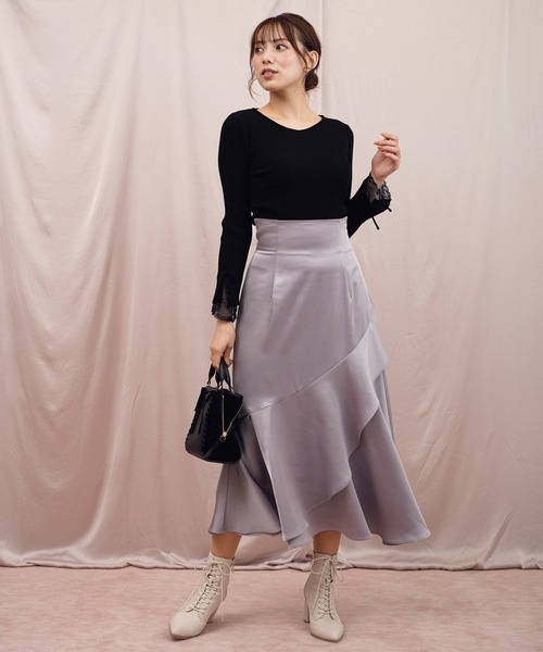 NOELA(ノエラ)の「アシメフリルサテンスカート(スカート・レディース・オフホワイト/サックスブルー/ピンク・フリー)」の12枚目の写真