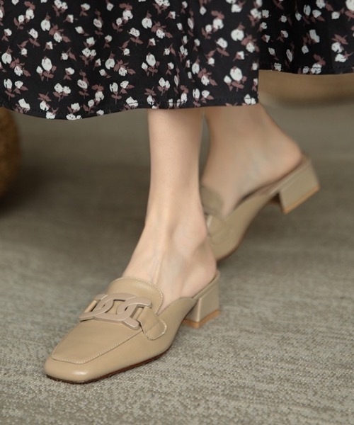 Burner(バーナー)の「【OKUOKU 0909】チェーンデザイン ミュール oku-shoes-647235567859-36(サンダル・レディース・B/A・38/39/36/40/35/37)」の1枚目の写真