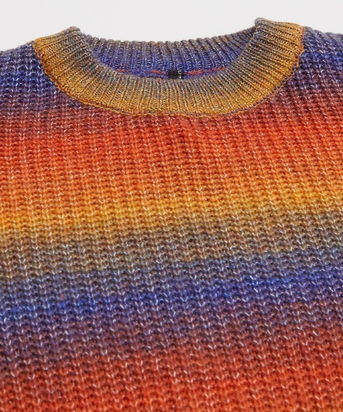 improves（インプローブス）の「グラデーション ボーダー クルーネック ニット（ニット/セーター・メンズ・ベージュ/グリーン/レインボー・MEDIUM/LARGE）」の8枚目の写真