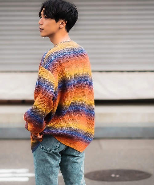 improves（インプローブス）の「グラデーション ボーダー クルーネック ニット（ニット/セーター・メンズ・ベージュ/グリーン/レインボー・MEDIUM/LARGE）」の13枚目の写真