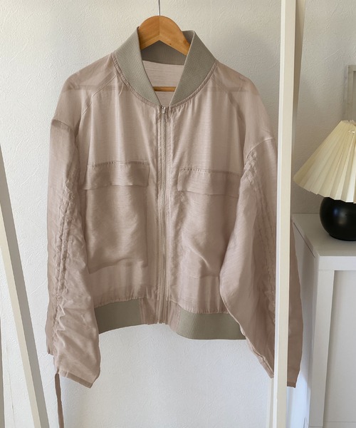 classicalelf(クラシカルエルフ)の「【mily bilet】上級見え間違いなし。シアードロストリボンMA-1(ブルゾン・レディース・ブラック/ベージュ/ホワイト・LARGE/MEDIUM/SMALL/X-LARGE)」の21枚目の写真