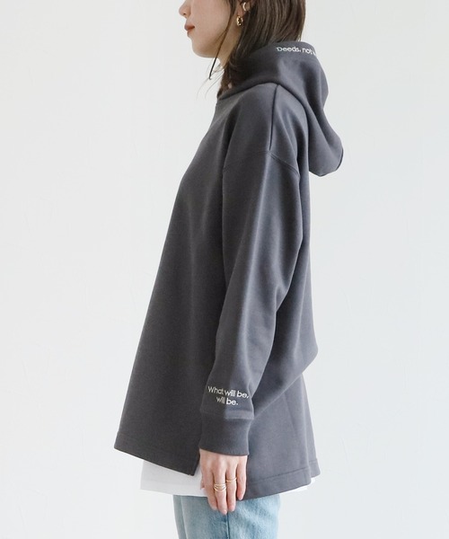 reca(レカ)の「刺繍サイドスリットパーカー(パーカー・レディース・ホワイト/チャコールグレー/サックスブルー系・FREE)」の12枚目の写真