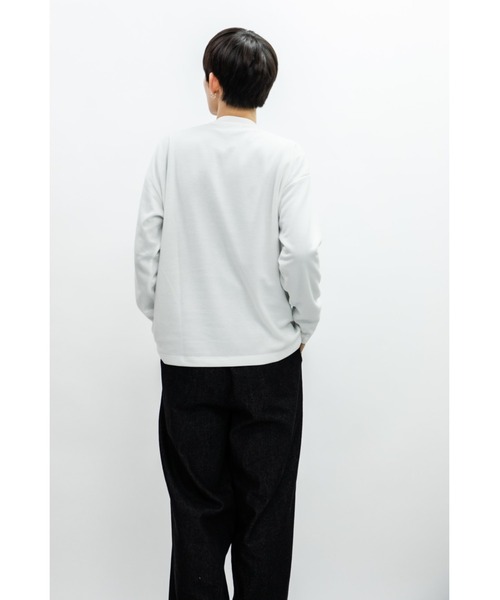 Beno（ビーノ）の「コットンタッチダンボール アートデザイン ロングスリーブTEE（Tシャツ/カットソー・メンズ・グレイッシュブルー/ホワイト/ブラック・M/L）」の11枚目の写真