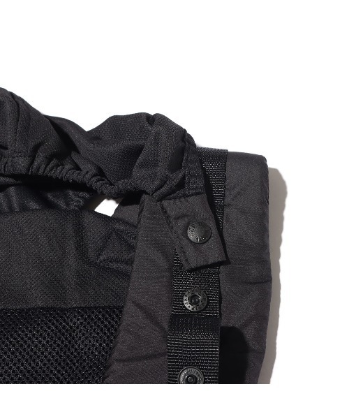 THE NORTH FACE（ザノースフェイス）の「THE NORTH FACE BABY COMPACT CARRIER / ザ・ノース・フェイス ベイビー コンパクト キャリア（抱っこ紐/ベルトカバー/スリング・メンズ・ブラック・FREE）」の7枚目の写真