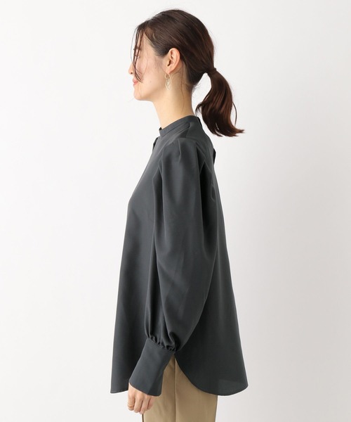LEPSIM(レプシィム)の「ソフトパワショルブラウス 187444(シャツ/ブラウス・レディース・オフホワイト/チャコールグレー/ブルー・FREE)」の11枚目の写真