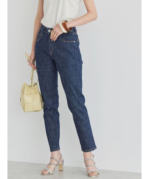 AMERICAN HOLIC(アメリカンホリック)の「テーパードデニム(デニムパンツ・レディース・ライトインディゴブルー/インディゴブルー/ワンウォッシュ/ブラック/ブルー系その他・XS/S/M/L/XL)」の10枚目の写真