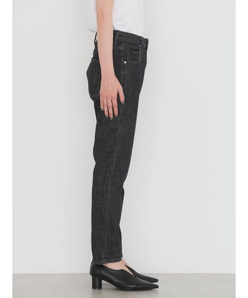 AMERICAN HOLIC(アメリカンホリック)の「テーパードデニム(デニムパンツ・レディース・ライトインディゴブルー/インディゴブルー/ワンウォッシュ/ブラック/ブルー系その他・XS/S/M/L/XL)」の19枚目の写真