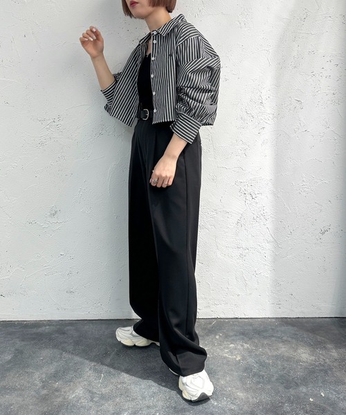 apres jour mignon（アプレジュールミニョン）の「アソートクロップドシャツ【ZOZOTOWN限定アイテム】（シャツ/ブラウス・レディース・ネイビー/ブラック/オフホワイト/ブルー・X-LARGE/フリー）」の18枚目の写真